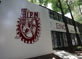 Estudiantes del IPN mantendrán plantón hasta cumplir su pliego petitorio