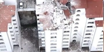Explosión por acumulación de gas deja tres lesionados y daña más de 40 departamentos en Huixquilucan