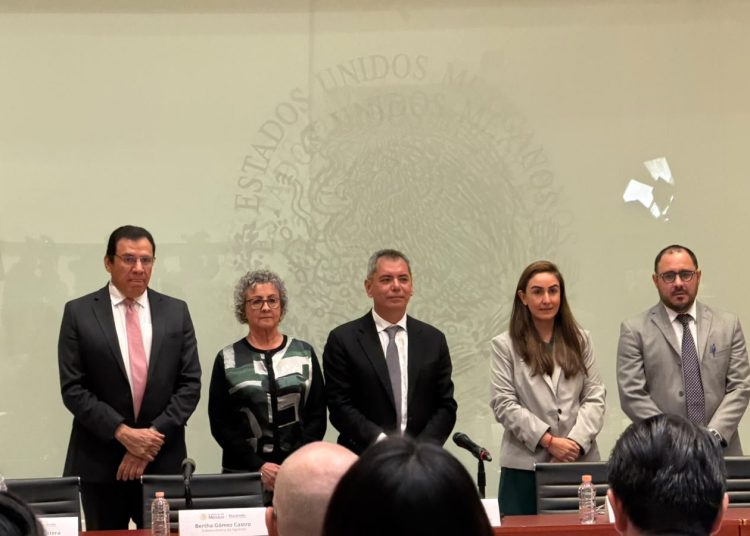 Menores pagos de empresas frenan ingresos tributarios: Hacienda
