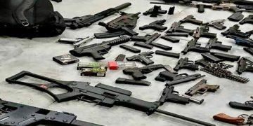 Ronald Johnson resalta operativo contra tráfico ilegal de armas con destino a México