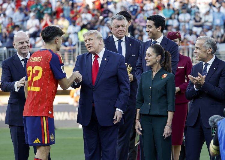 El centrocampista de la selección española Rodri Hernández, fue elegido mejor jugador, Balón de Oro, del Mundial 2026 que ganó España al vencer en