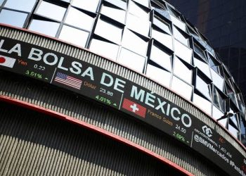 Empresa del sector asegurador debuta con emisión de mil millones de pesos en la BMV