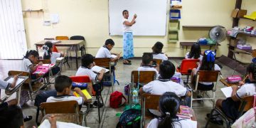 Conoce el calendario escolar 2026-2027 de la SEP: clases, puentes y vacaciones