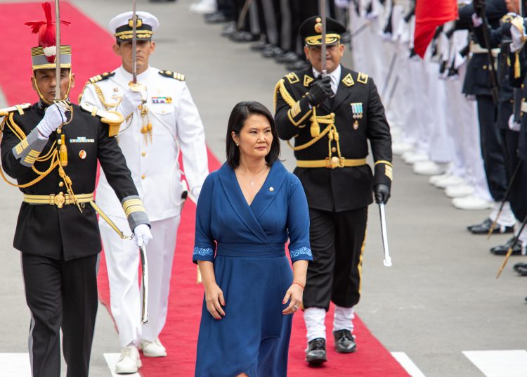 AME3598. LIMA (PERÚ), 28/07/2026.- Keiko Fujimori llega al Congreso para jurar como presidenta de Perú para el quinquenio 2026-2031 este martes, en Lima (Perú). EFE/ Renato Pajuelo