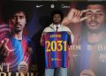 Karim Adeyemi firma con Barcelona hasta 2031