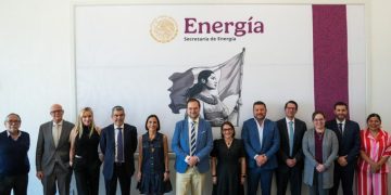 CFE y Cubico invertirán casi mil millones de dólares en cinco proyectos de energía renovable en México