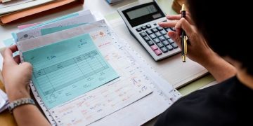 SAT e IMCP advierten sanciones por facturas falsas; este es el plazo para corregir