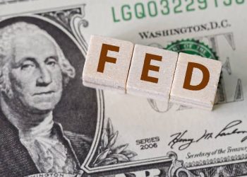 FED mantiene sin cambios los tipos de interés pese a presión de Trump