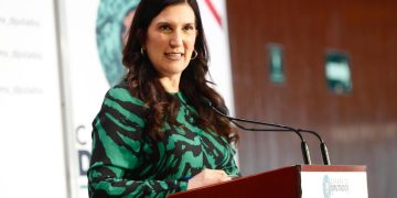 Kenia López Rabadán asegura que Ernesto Ruffo Appel es un preso político