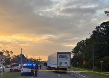 Migrante mexicano muere atropellado al huir de un operativo del ICE en Florida