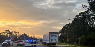 Migrante mexicano muere atropellado al huir de un operativo del ICE en Florida