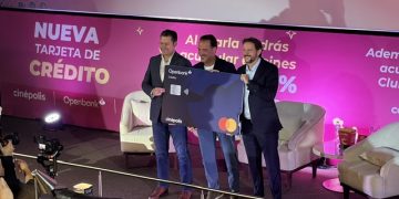 Presentan tarjeta con recompensas para ir al cine