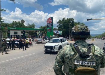 Autoridades realizan simulacro de seguridad en accesos de Guadalajara