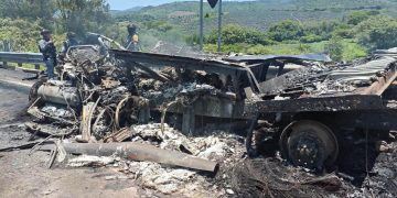 Accidente en la autopista Guadalajara-Tepic deja al menos 10 muertos