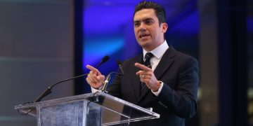 PAN respalda llamado de Sheinbaum para defender a mexicanos en EE.UU. tras muertes de connacionales
