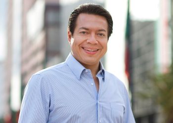 ¿México va a prohibir las redes sociales para menores? Mario Delgado, titular de la SEP nos habla del tema