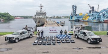 Semar decomisa 1.1 toneladas de cocaína frente a las costas de Chiapas