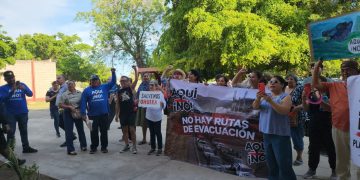 Entre protestas pacíficas, avanzan mesas de diálogo sobre la planta de amoniaco en Topolobampo
