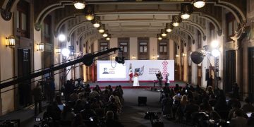 "El decreto tiene aspectos positivos, como transparentar contrataciones": Bohórquez
