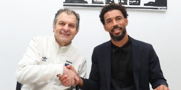 “Vozinha” firma contrato con Colo Colo