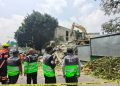 Colapsa edificio en demolición sobre Viaducto Miguel Alemán; no hay personas atrapadas