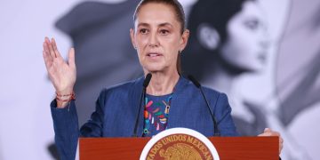 México envía ayuda a Colombia, pero brigada de rescatistas aún espera autorización