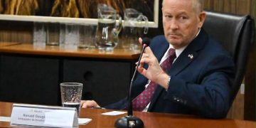 Estados Unidos reanuda por completo sus actividades oficiales en Michoacán