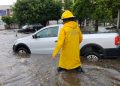 Granizada y fuerte lluvia provocan inundaciones, árboles caídos y vehículos varados en Guadalajara