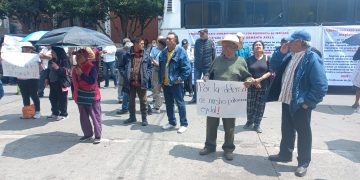 Ejidatarios de Chimalhuacán protestan en Texcoco por presunta venta ilegal de terrenos
