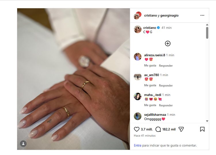 El futbolista portugués Cristiano Ronaldo y la modelo e influyente hispano-argentina Georgina Rodríguez se han casado, según refleja la fotografía que han publicado ambos este martes en la red social Instagram