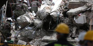 Colombia sigue en emergencia: 273 muertos tras terremoto de 7.4