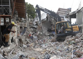 México repatria a 36 connacionales afectados por sismo en Colombia