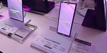 Los nuevos celulares plegables que combinan IA, cámaras y productividad